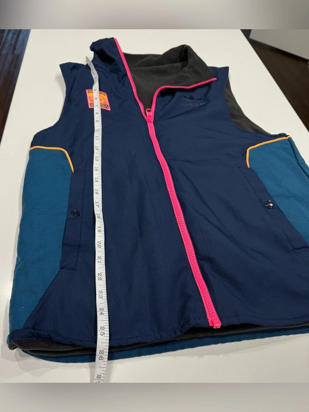 Men’s Adidas Originals Adiplore Reversible Vest in navy teal pink Size Small